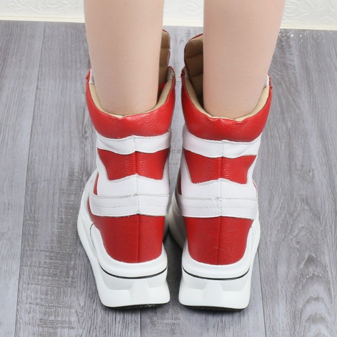 ハイカットスニーカー 脚長効果 伸長効果 目立つ 遊び心 おしゃれ きれいめ ボリュームハイカット 厚底靴 クッション 安定感 通気性