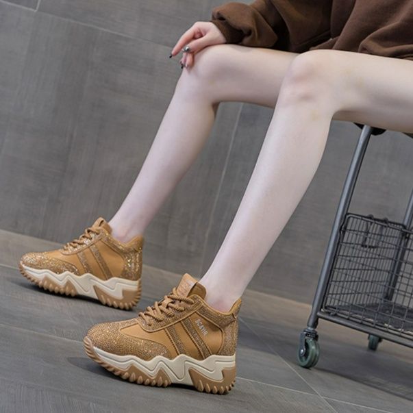 ハイカットスニーカー 美脚足長 ストリート ヒップホップ ダンススニーカー 伸長効果 目立つ 遊び心 おしゃれ クッション 安定感