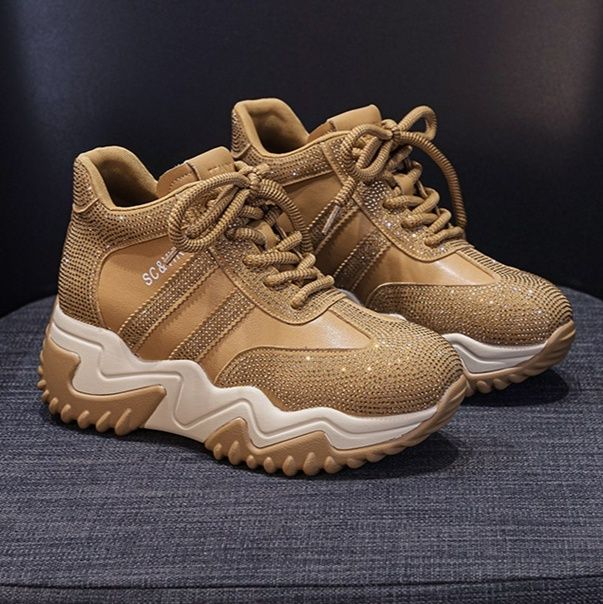 ハイカットスニーカー 美脚足長 ストリート ヒップホップ ダンススニーカー 伸長効果 目立つ 遊び心 おしゃれ クッション 安定感