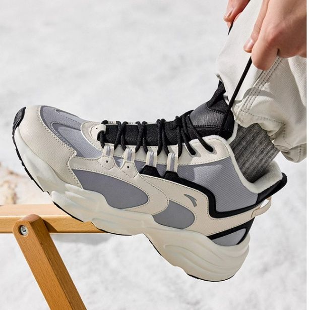 ハイカットスニーカー ビジネス 通勤 会社 おしゃれ スタイリッシュ きれいめ オールシーズン 履きやすい 歩きやすい クッション