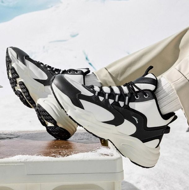 ハイカットスニーカー ビジネス 通勤 会社 おしゃれ スタイリッシュ きれいめ オールシーズン 履きやすい 歩きやすい クッション