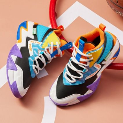 ハイカットスニーカー 人気 定番 かっこいい 目立つ スポーツ ランニング バスケットシューズ 衝撃吸収 グリップ力 通気性 履き心地