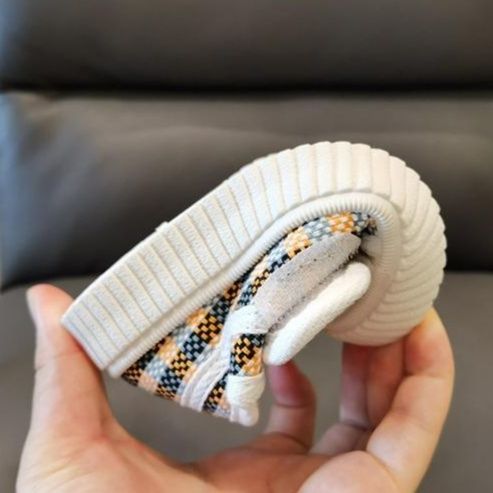 【自分で履きたいを応援】スマイル ベビーシューズ | マジックテープ ハイカット風 歩きやすい 軽量