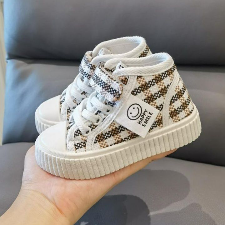 【自分で履きたいを応援】スマイル ベビーシューズ | マジックテープ ハイカット風 歩きやすい 軽量