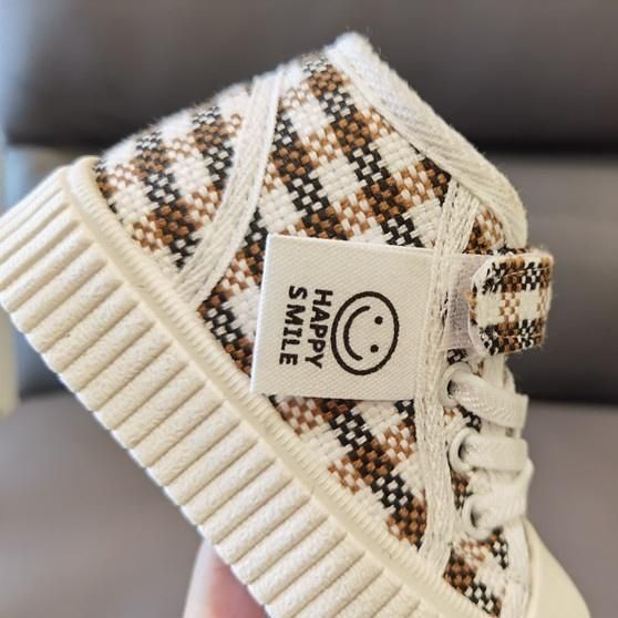 【自分で履きたいを応援】スマイル ベビーシューズ | マジックテープ ハイカット風 歩きやすい 軽量