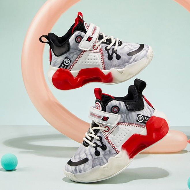 【ヒーロー気分】キッズ ジュニア スニーカー | クッション性抜群 マジックテープ 赤黒 立体ソール