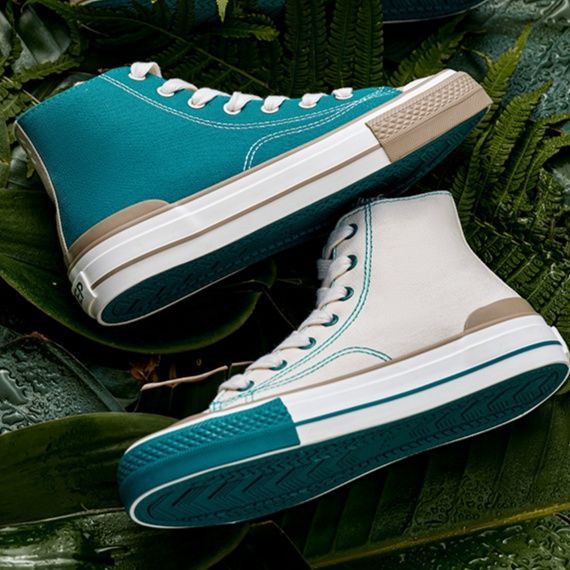 【左右非対称デザイン】クレイジーパターン ハイカットスニーカー | ターコイズブルー 個性的 ユニセックス