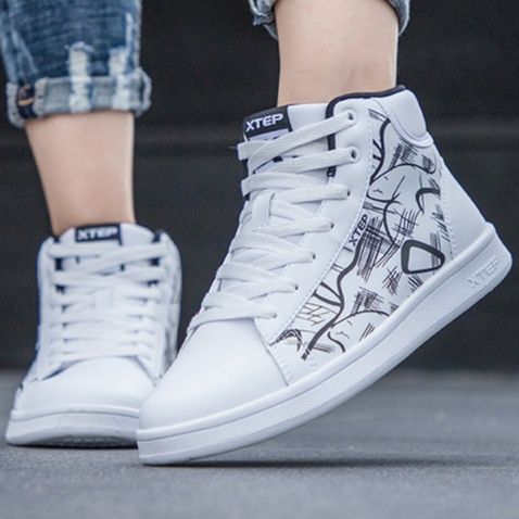 【アートな足元】グラフィック ハイカットスニーカー | モノトーン プリント ストリート ユニセックス