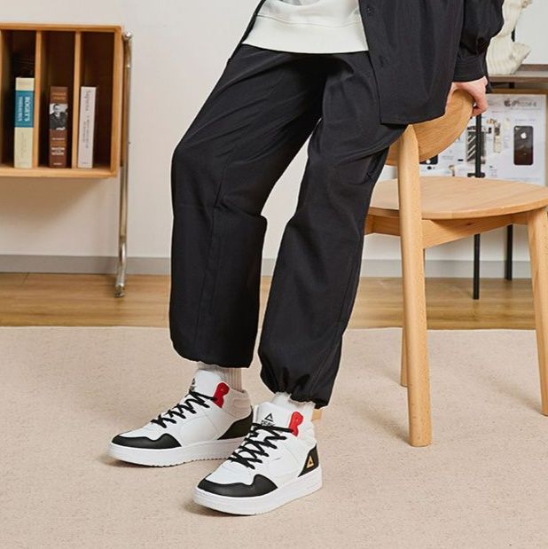 【レトロスポーティ】ハイカットスニーカー | 白×ブルー カラーブロック ストリート ユニセックス