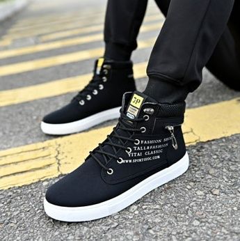 【淡色アクセント】綺麗めシック テクニカル ハイカットスニーカー |  チャンキーソール スポーティ