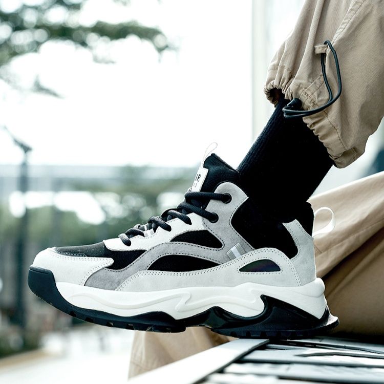 【Jeep SPIRIT】チャンキーソールスニーカー モノトーン | 異素材ミックス 厚底