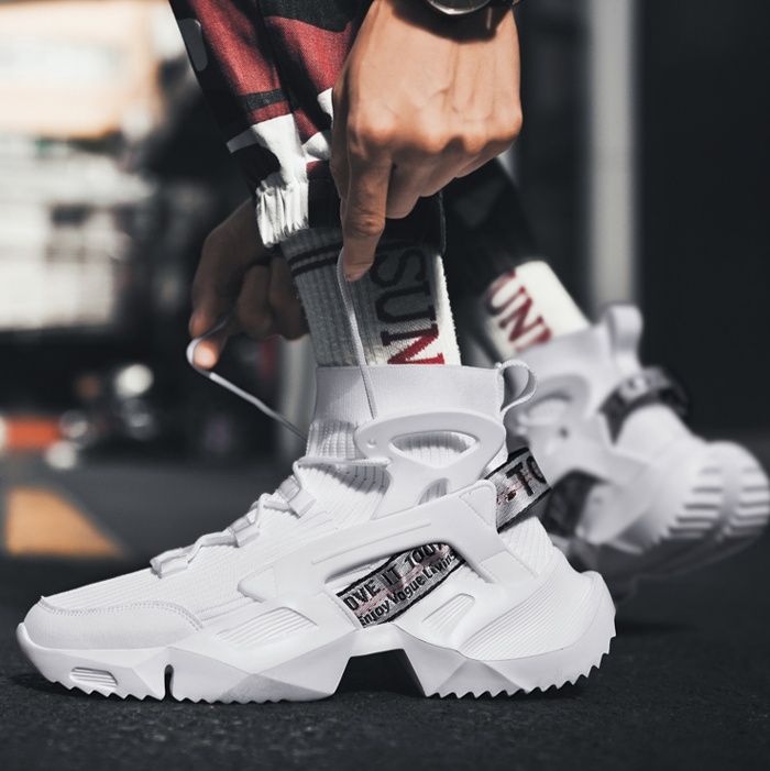 【近未来】サイバーパンク チャンキーソックススニーカー ホワイト | 超厚底 ハイテク