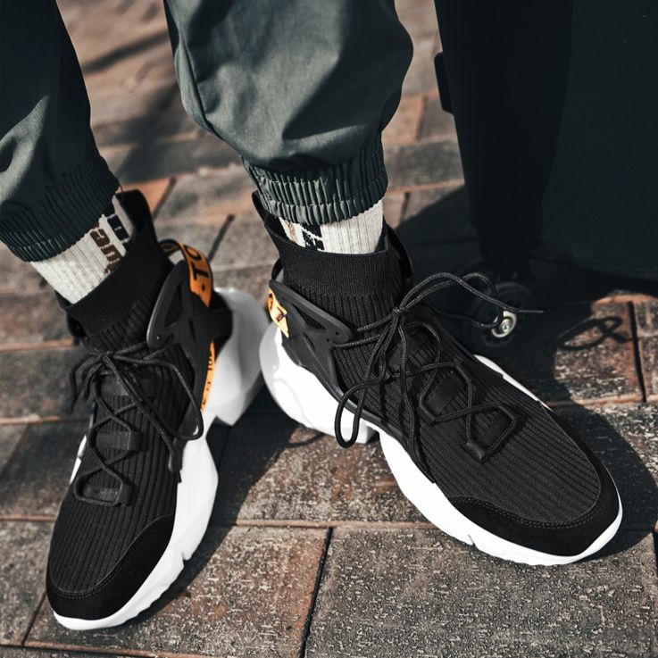 【近未来】サイバーパンク チャンキーソックススニーカー ホワイト | 超厚底 ハイテク