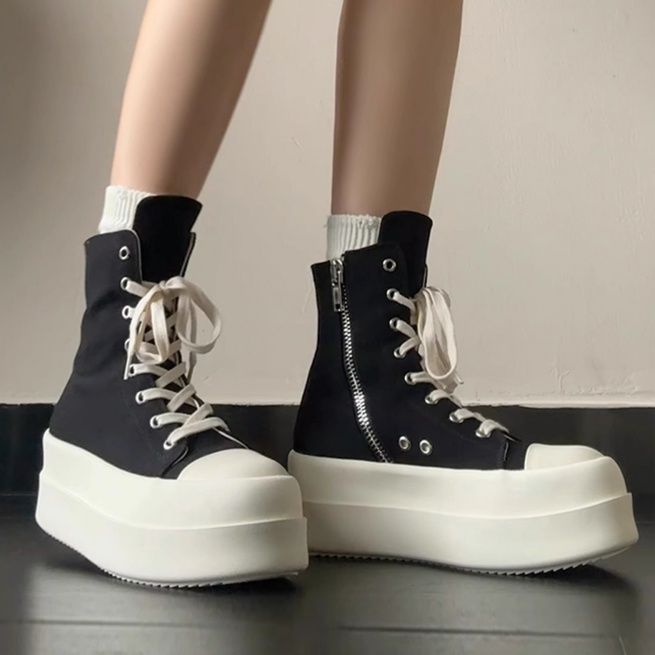 【圧倒的な存在感】超厚底 ハイカットキャンバススニーカー ブラック | プラットフォーム サイドジップ モード