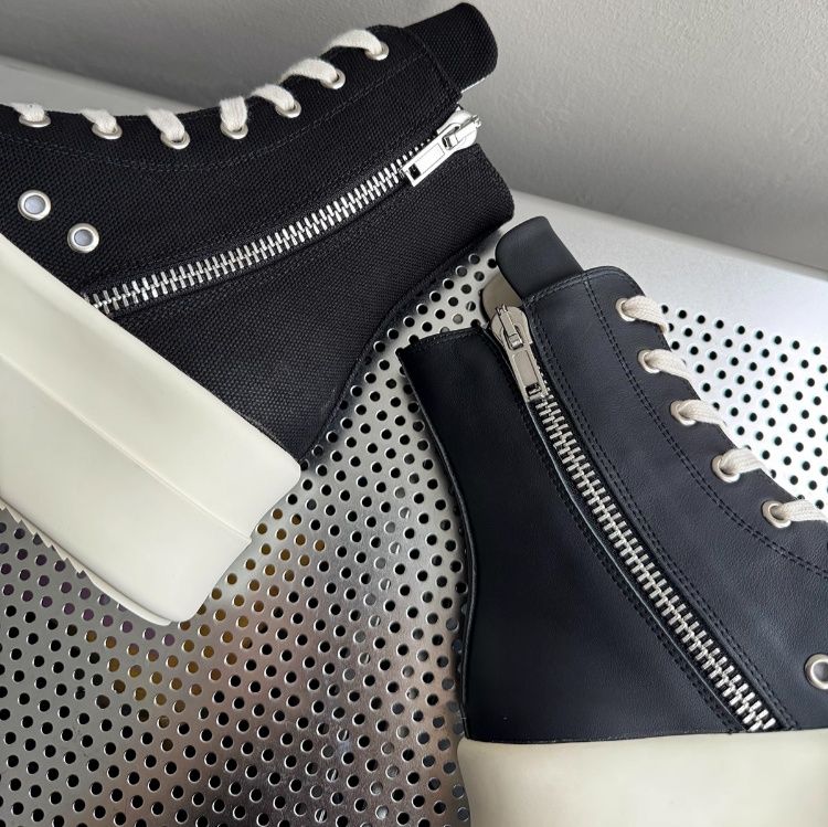 【圧倒的な存在感】超厚底 ハイカットキャンバススニーカー ブラック | プラットフォーム サイドジップ モード