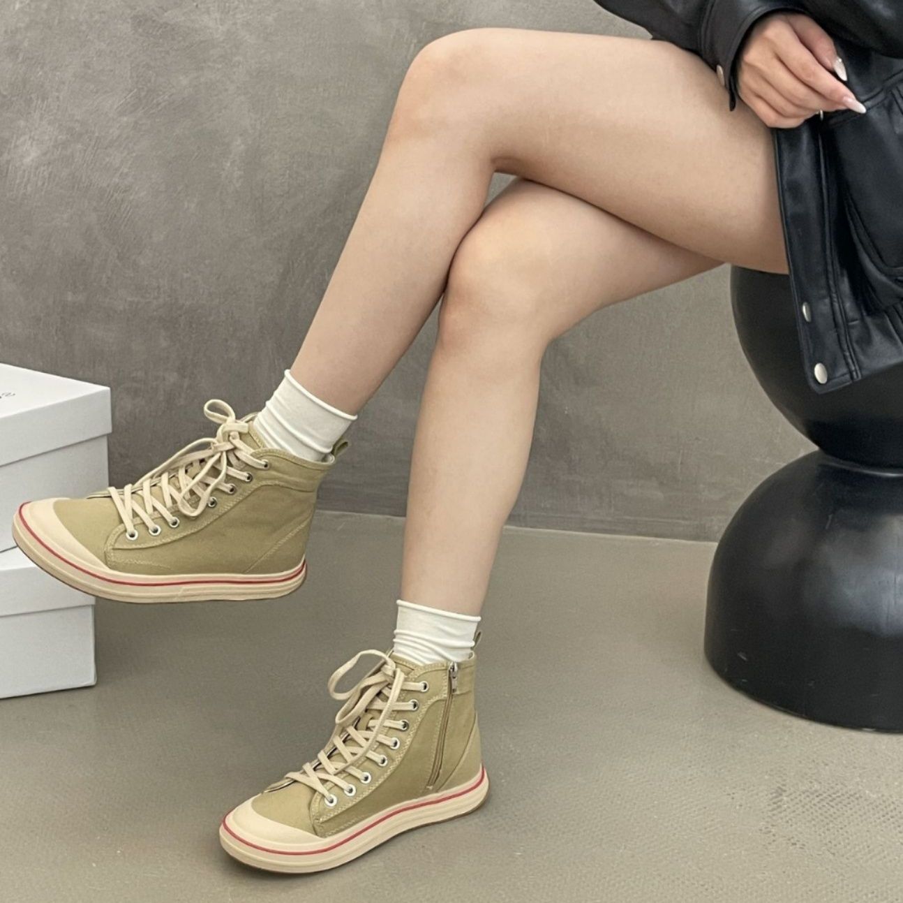 ハイカットスニーカー 定番 カジュアル シンプル スタイルアップ 帆布 デイリーユース サイドジッパー 履きやすい 歩きやすい