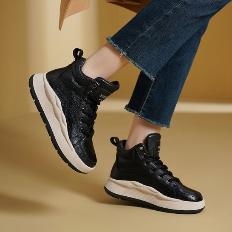 【アーバン・ラグジュアリー】ハイカット 厚底スニーカー ブラック | シボ革 異素材コンビ 曲線ソール モード