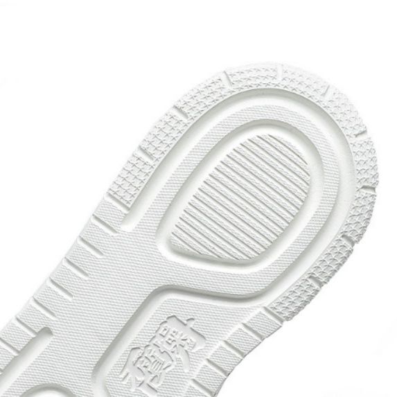 【クラシック・テック】ミッドカットスニーカー ホワイト | レッドライン アクセントソール ミニマル・スポーティー