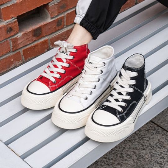 【アーバン・プラットフォーム】ハイカット キャンバススニーカー ホワイト | 厚底 チャンキーソール モード・ストリート