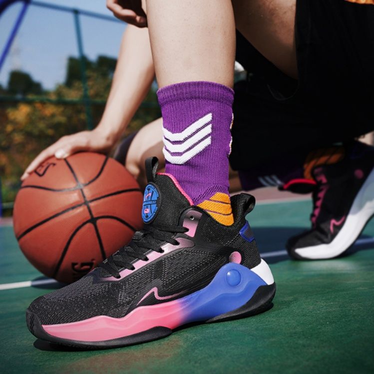 【リラックス・ドローイング】ミッドカットスニーカー ホワイト | ハンドペイント風グラフィック パステルアクセント アーバン・ポップ