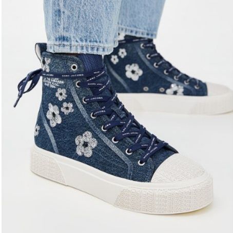 【フローラル・インディゴ】デニム ハイカットスニーカー ネイビー | フラワー刺繍 スパンコールアクセント 厚底・ガーリーストリート