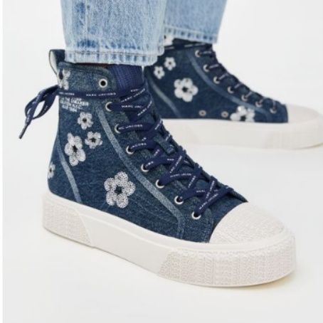 【フローラル・インディゴ】デニム ハイカットスニーカー ネイビー | フラワー刺繍 スパンコールアクセント 厚底・ガーリーストリート