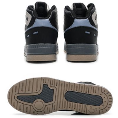 【クール・ミニマリズム】ハイカットスニーカー グレー×チャコール | シームレス・パネルデザイン オレンジアクセント アーバン・スポーティー