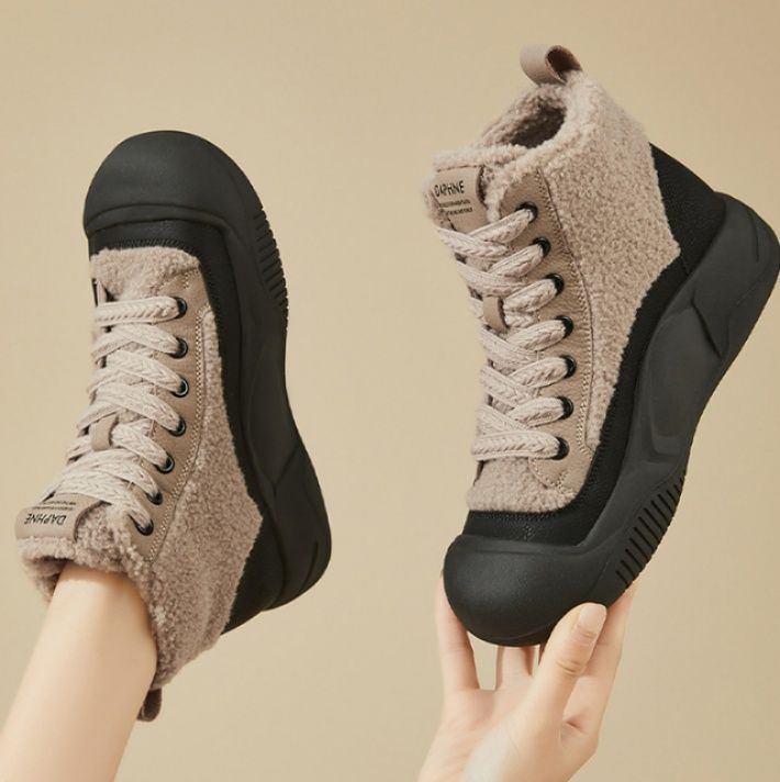 【ルミナス・ボア】ミッドカットスニーカー メタリックパープル×グレー | エコファーライニング メタリックパネル ウィンター・モードカジュアル