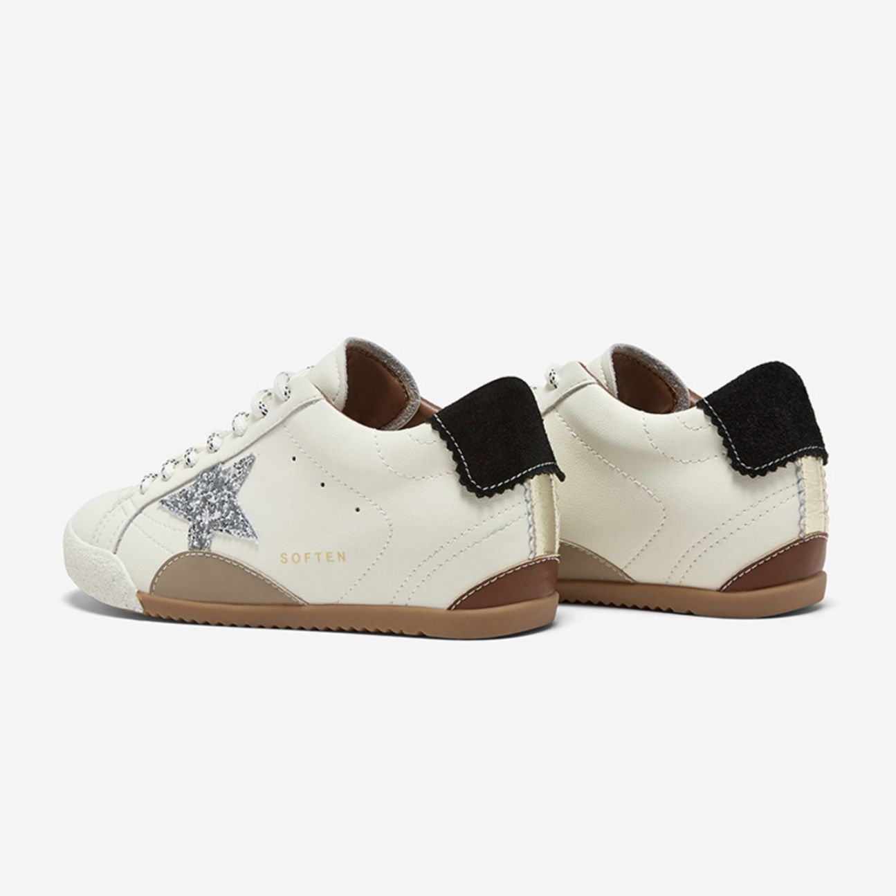 【グリッター・スター】ローカットスニーカー ホワイト×キャメル | 星型エンブレム グリッター装飾 ヴィンテージ加工 大人カジュアル