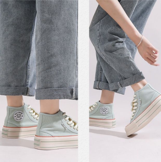 【キャッチー・ポップ】厚底ハイカット・キャンバススニーカー アイボリー×レッド | キャラクターシリコンワッペン 極太シューレース ストリート・カジュアル