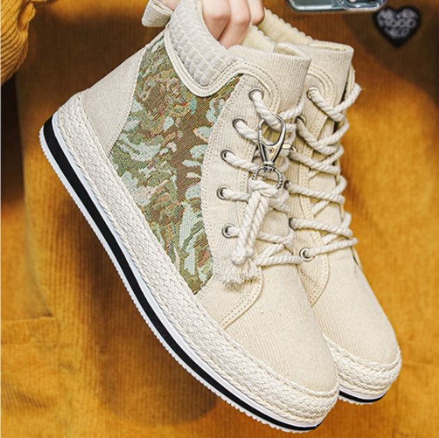 【ボタニカル・リラックス】ハイカット・キャンバススニーカー セージグリーン | 繊細な植物刺繍 ジュート巻きソール ナチュラル・フェミニン
