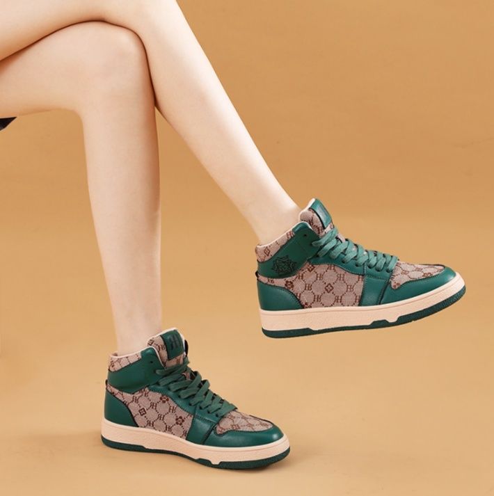 【トラッド・モダン】ハイカットスニーカー ダークグリーン×モノグラムジャガード | 異素材コンビネーション ベージュソール クラシック・ストリート