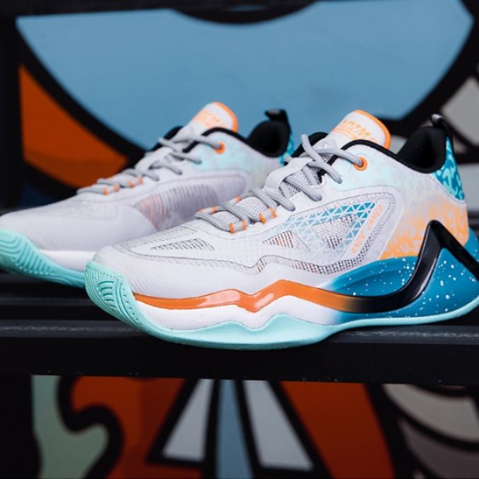 【ハイパフォーマンス】プロフェッショナル・バスケットシューズ マルチカラー | グラデーション・ミッドソール レオパードアクセント 高機能グリップ