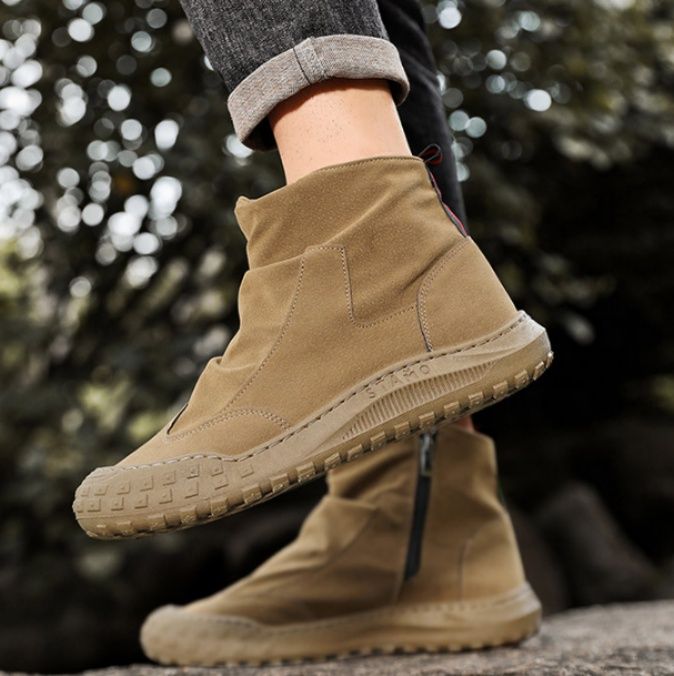 【モダン・ミリタリー】ハイカット・ワークスニーカー サンドベージュ | マイクロポリス素材 サイドジップ仕様 スタッズ調ラバーガード トゥガードデザイン