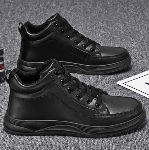 【エナジー・モード】ミッドカットスニーカー ブラッドレッド | オールレッド・ワントーン スムースレザー調 曲線ラインソール アーバン・ストリート