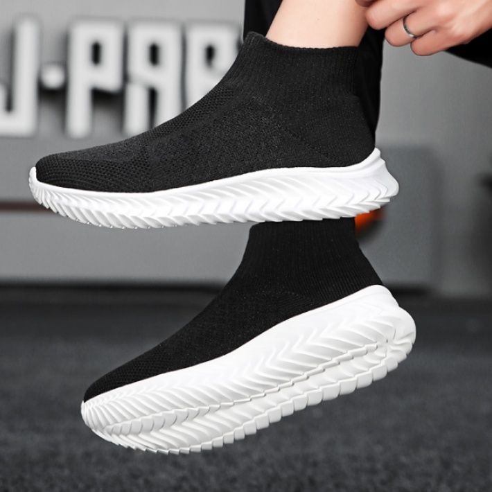 【究極のフィット】ブラック・ソックススニーカー | シームレス・ストレッチニット ギザギザ・ウェーブホワイトソール 超軽量・アーバンランニング