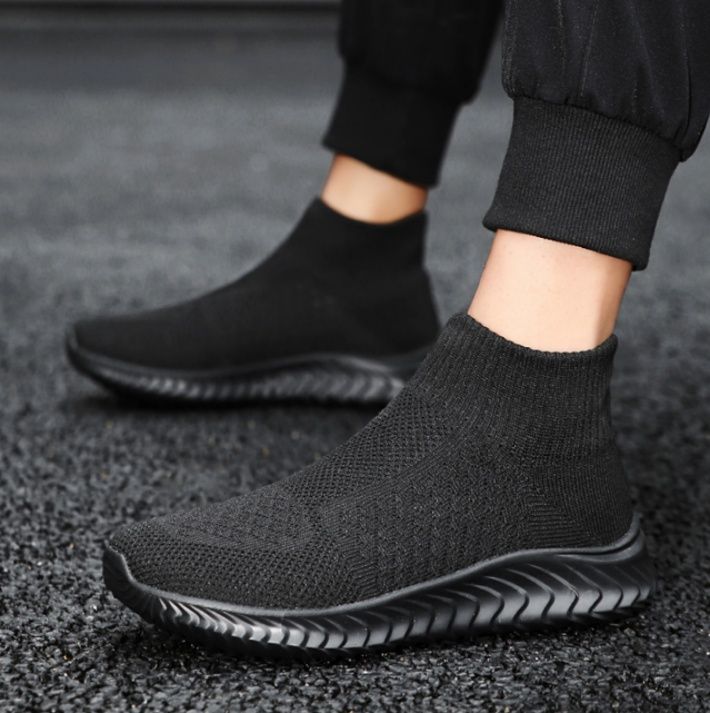 【究極のフィット】ブラック・ソックススニーカー | シームレス・ストレッチニット ギザギザ・ウェーブホワイトソール 超軽量・アーバンランニング