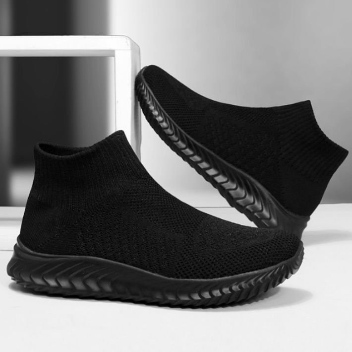 【究極のフィット】ブラック・ソックススニーカー | シームレス・ストレッチニット ギザギザ・ウェーブホワイトソール 超軽量・アーバンランニング