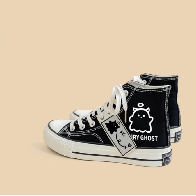 【ポップ・ダーク】ブラックキャンバス・ハイカットスニーカー | キャラクターグラフィック＆タグアクセント ホワイトソール ストリート・カジュアル