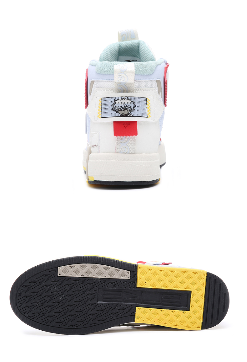 ハイカットスニーカー 未来派デザイン ハイカットスニーカー