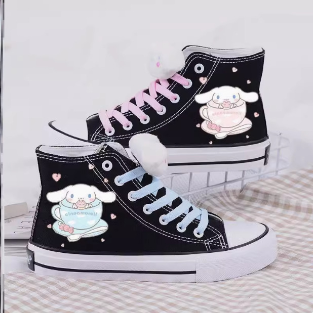 ハイカットスニーカー かわいいキャラクター柄ハイカット