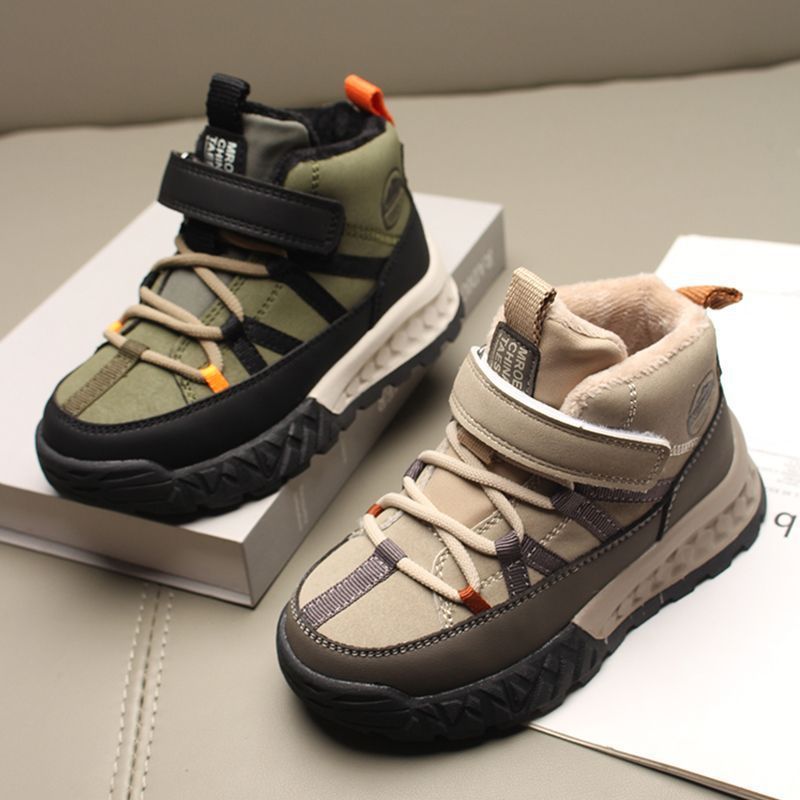 ハイカットスニーカー アドベンチャー キッズ ハイカット