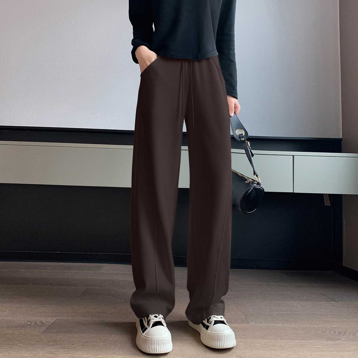 脚長効果でスタイルアップ！ハイウエストボトムおすすめ6選