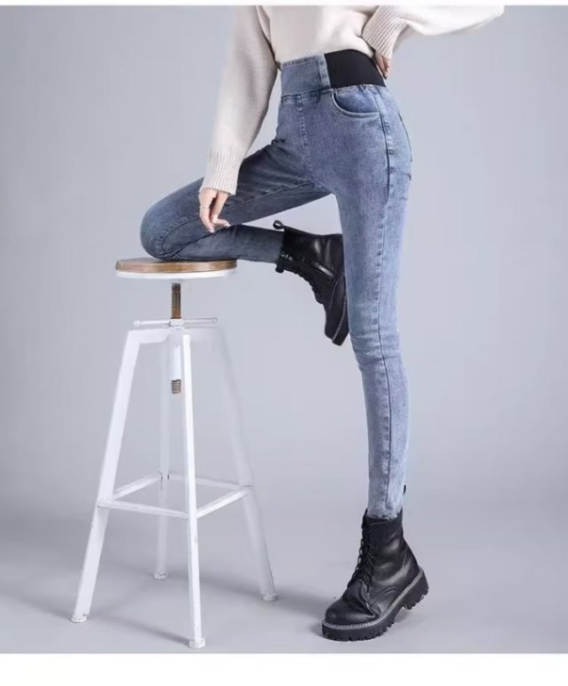 https://fulmo-img-server.com/hightrend/1c5acad4-f75a-4be8-99a3-7f0b15b9fa98.jpg