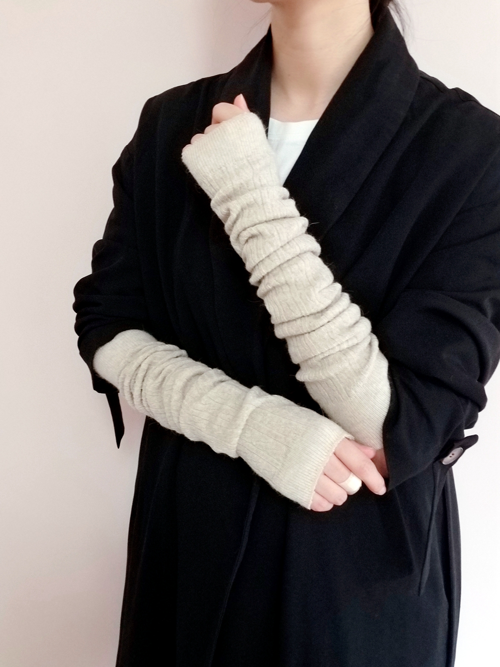 日焼け対策グッズ 絹のぬくもり 指なし肌守りアーム
