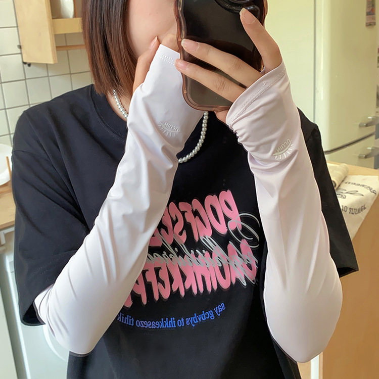 日焼け対策グッズ 涼感指穴付きアームカバー