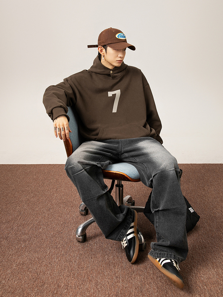 パーカー 厚手生地ナンバー７プリントパーカー男女兼用カーキ