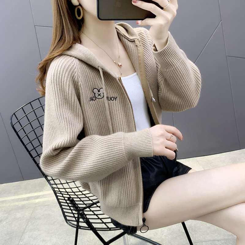 https://fulmo-img-server.com/hoodiehaven/0b219134bc4444b1ae927e47585abdd8.jpg