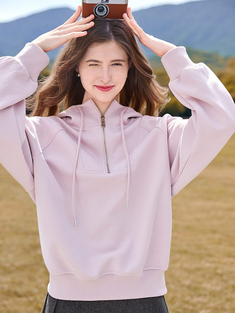 https://fulmo-img-server.com/hoodiehaven/7f6afe8a-b5c5-4e19-9f42-208b86c2a423.jpg