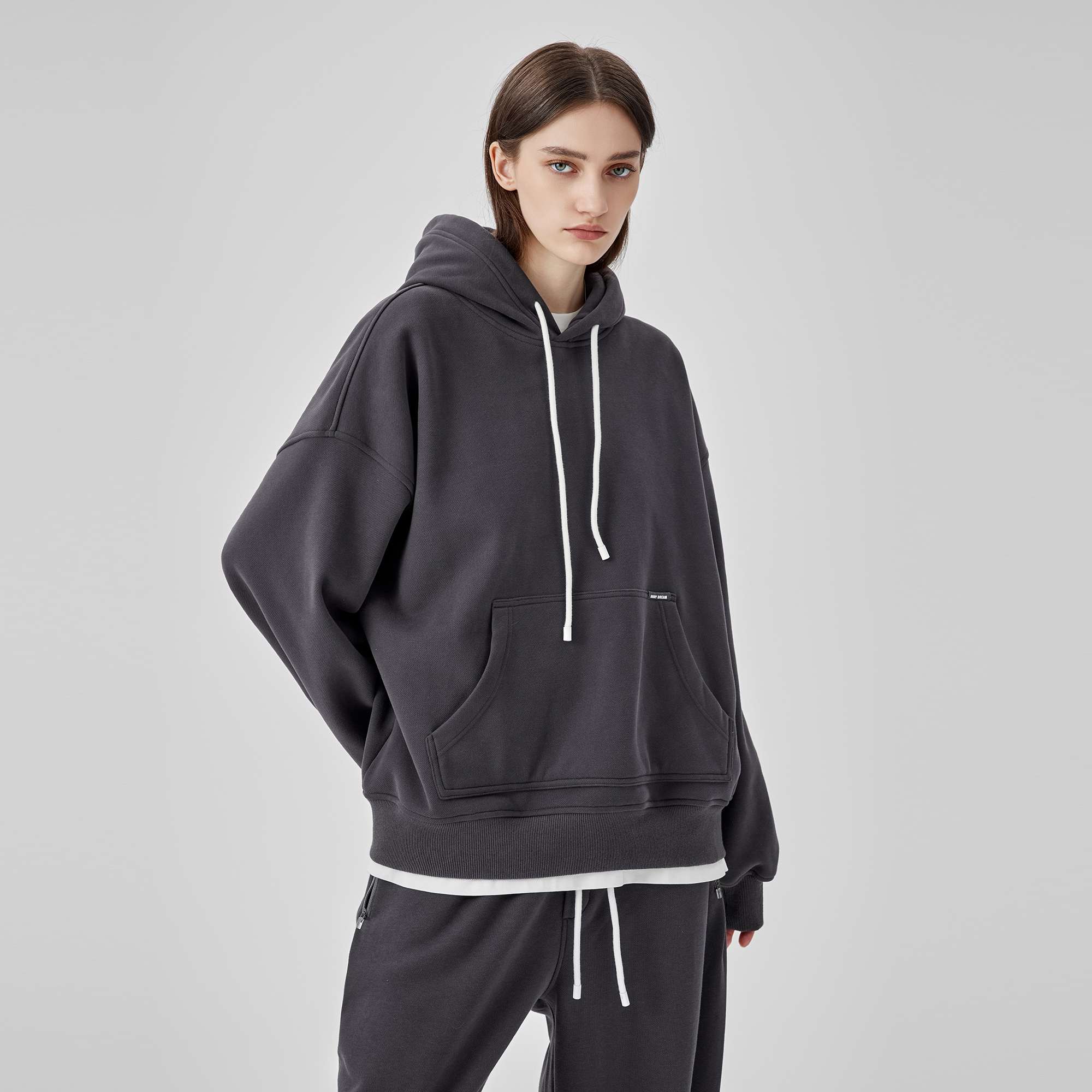 https://fulmo-img-server.com/hoodiehaven/842b55dded2b4a009f38f51e86bbf85c.jepg